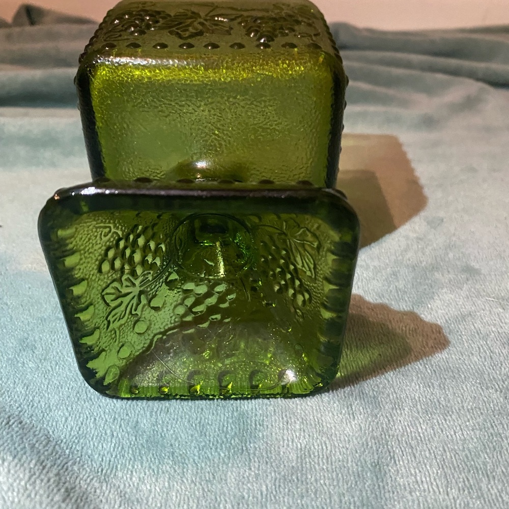 Vintage green candy glass - Picture 3 of 4